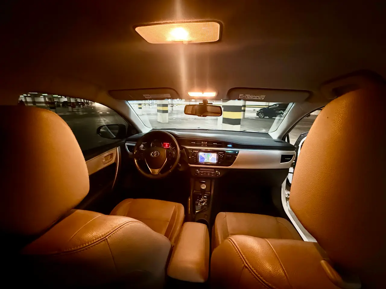 Toyota Corolla 2015 - foto 3 de 7