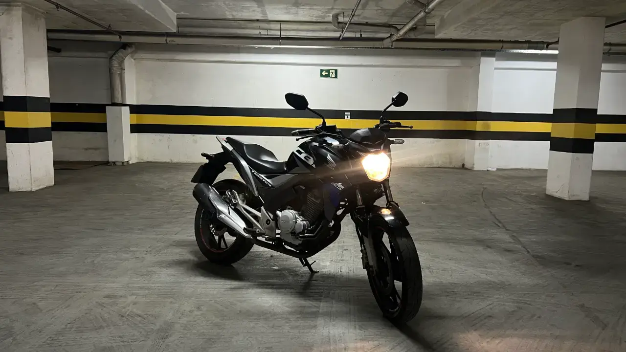 Honda CB 250F Twister 2019 - foto 2 de 7