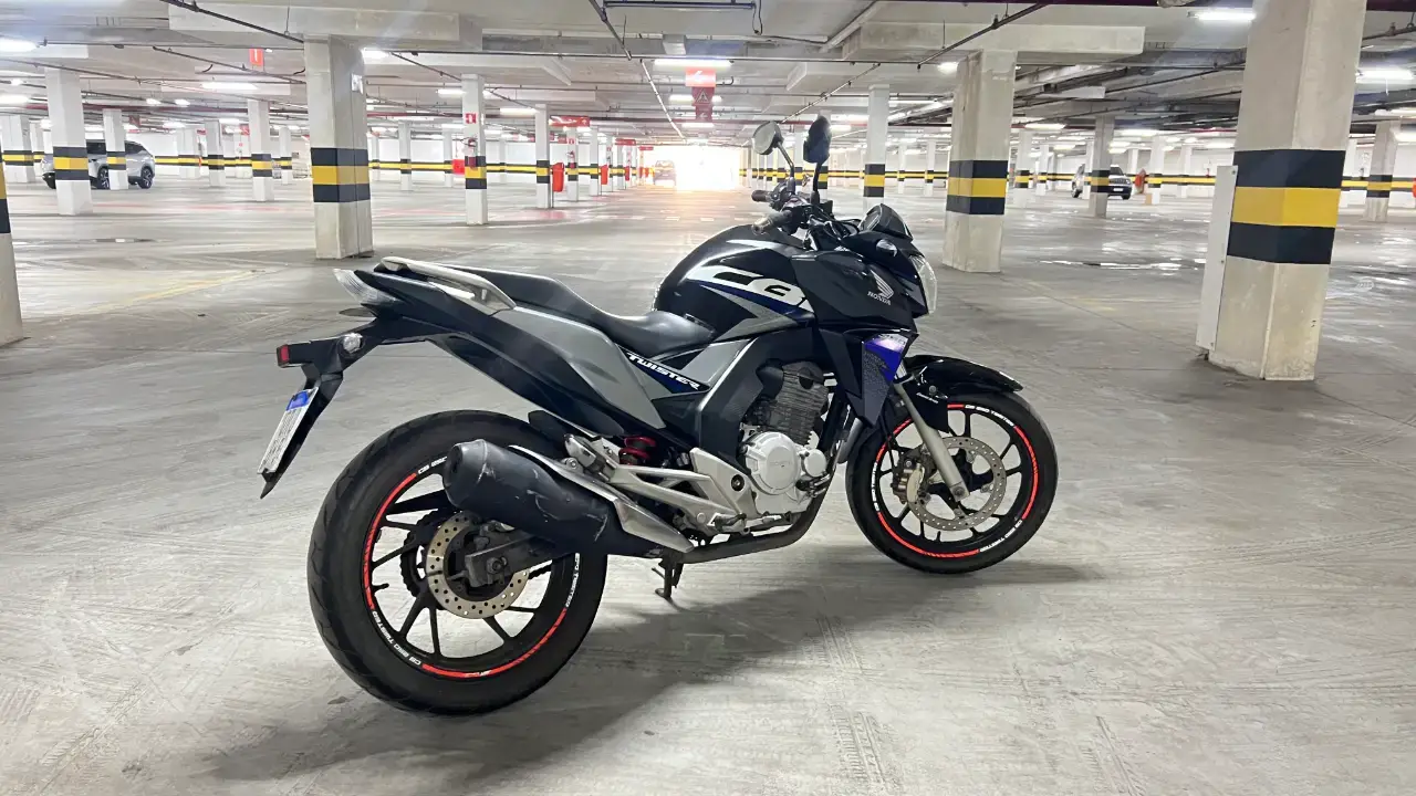 Honda CB 250F Twister 2019 - foto 3 de 7