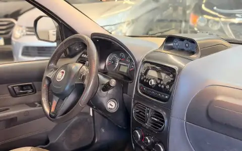 Fiat Palio Weekend 2016 - foto 4 de 12