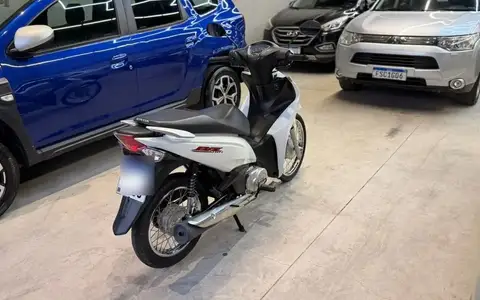 Honda BIZ 2023 - foto 10 de 11