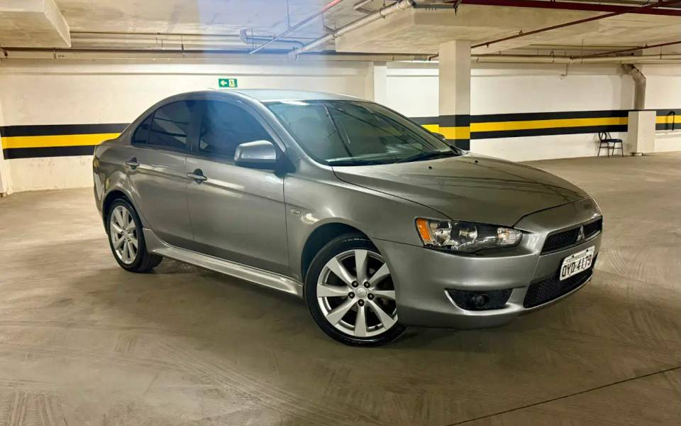 Mitsubishi Lancer 2014 - foto 2 de 7