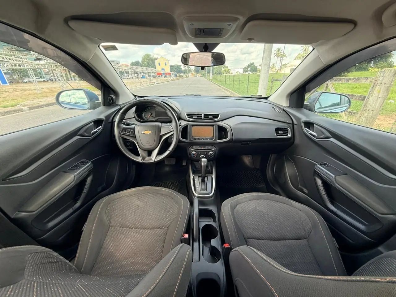 Chevrolet Onix 2014 - foto 4 de 7
