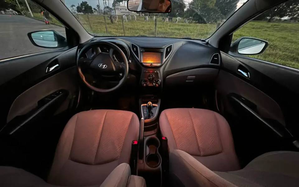 Hyundai HB20 2015 - foto 3 de 7