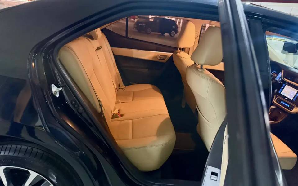 Toyota Corolla Altis 2018 - foto 5 de 7