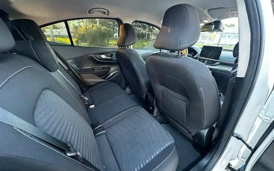 Fiat Fastback 2023 - foto 5 de 7