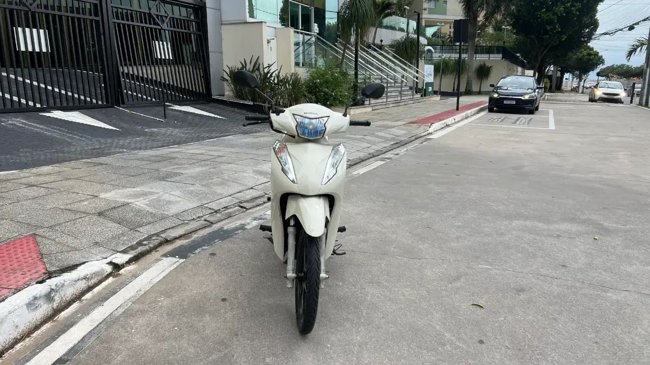 Honda BIZ 125 2023 - foto 2 de 12