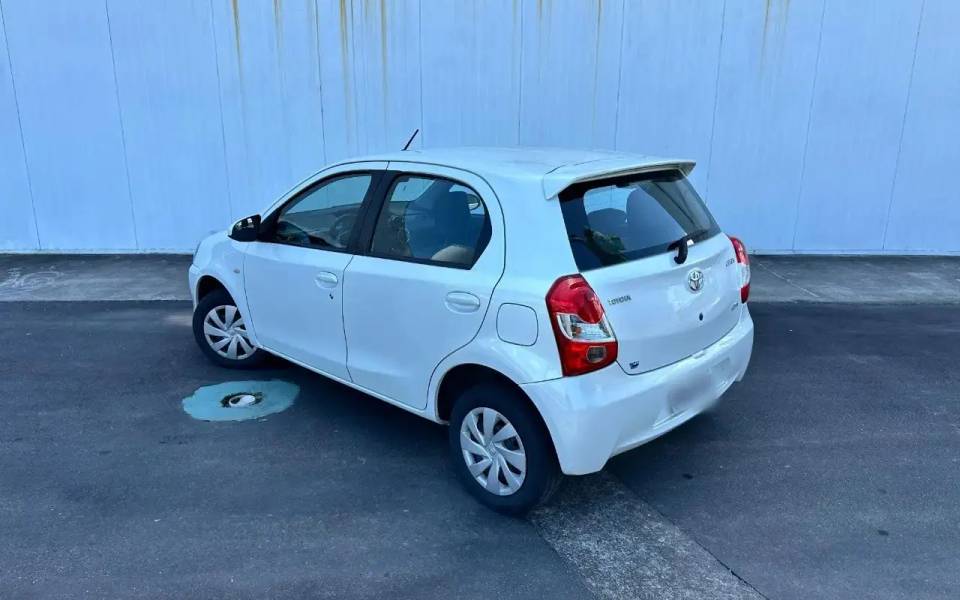 Toyota Etios XS 2017 - foto 6 de 7