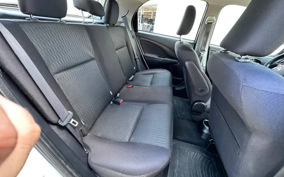 Toyota Etios XS 2017 - foto 5 de 7
