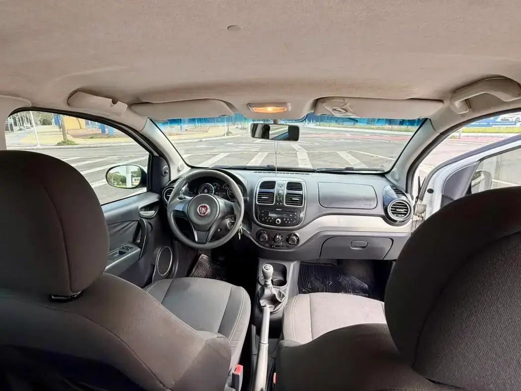 Fiat Grand Siena 2014 - foto 3 de 7