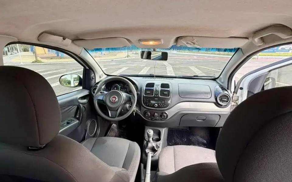 Fiat Grand Siena 2014 - foto 3 de 7